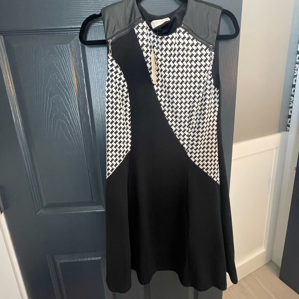 Cute knees length dress